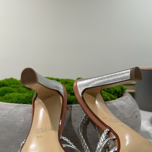 FRANCESCO RUSSO
Metallic Braided Leather Sandals 😍 - Picture 7 of 7